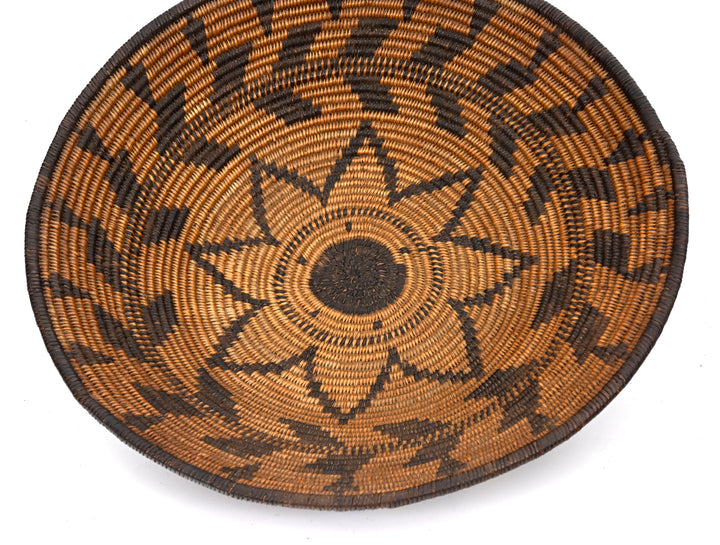 Western Apache Coiled Basketry Tray with Eight-Pointed Star Design