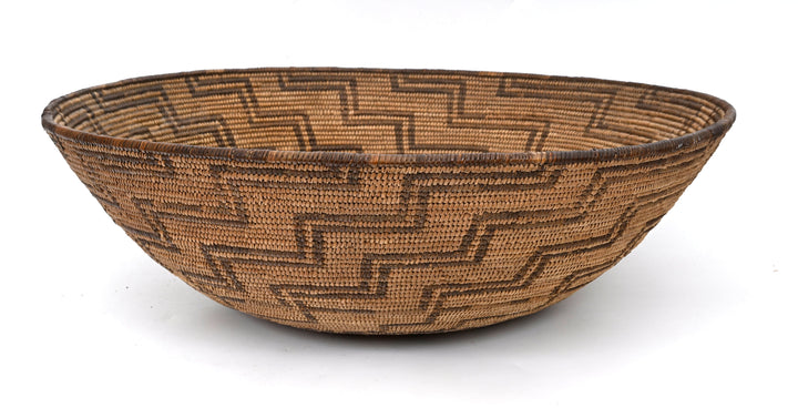 Western Apache Coiled Basketry Tray with Eight-Pointed Star Design