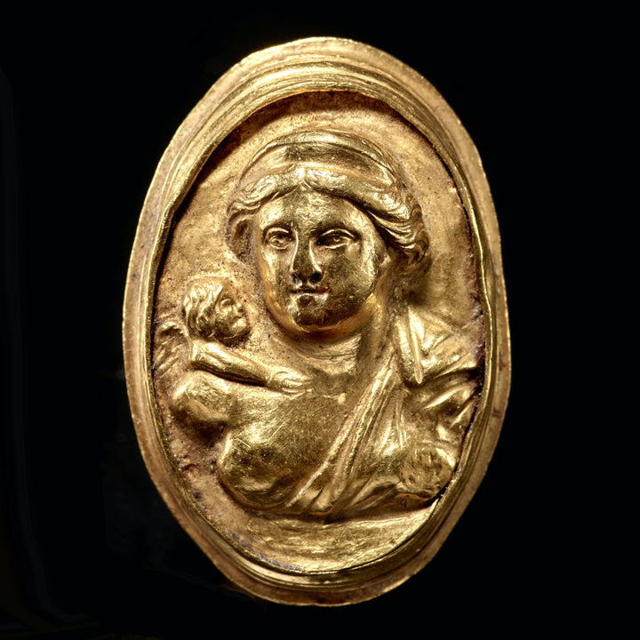 Hellenistic Gold Finger Ring