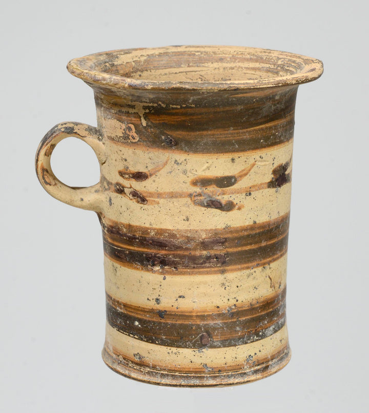 Daunian Bichrome Pottery Kyathos / Tankard
