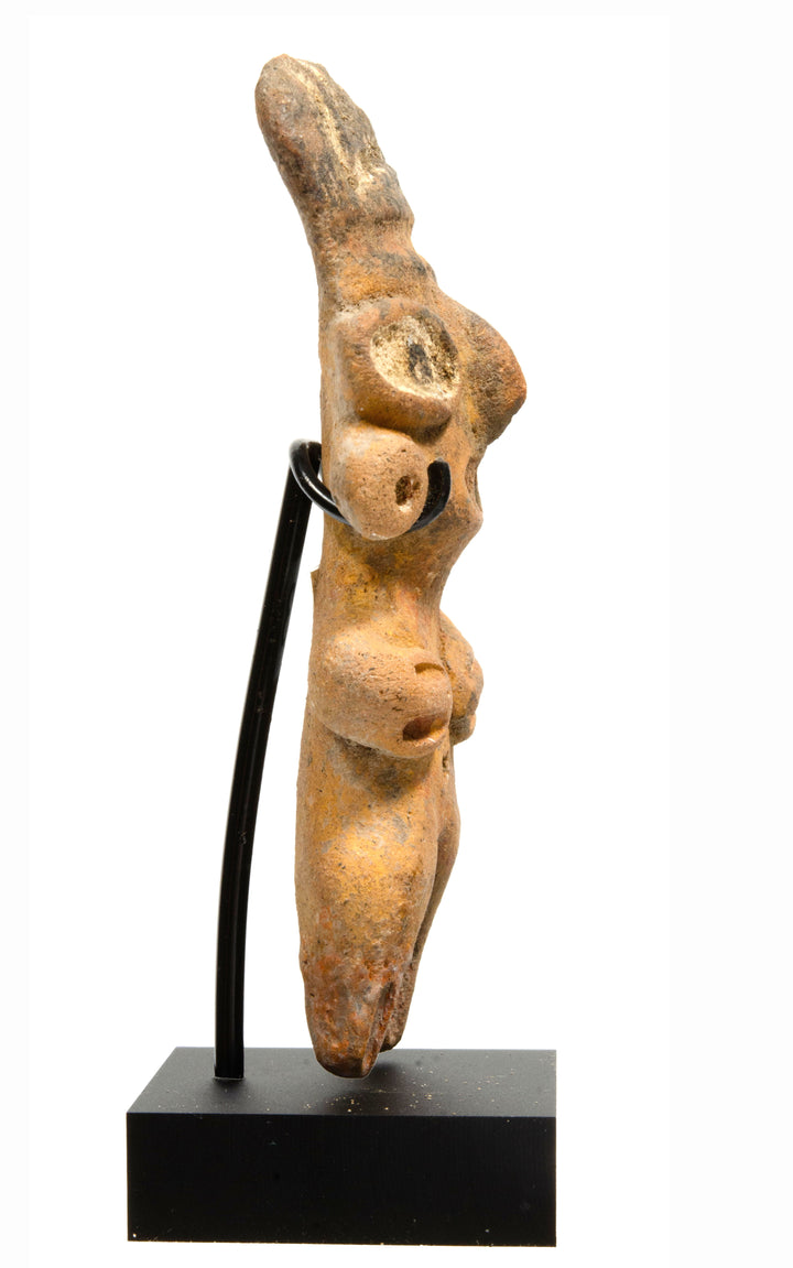 Pre-Columbian Chupícuaro Terracotta Female Figurine
