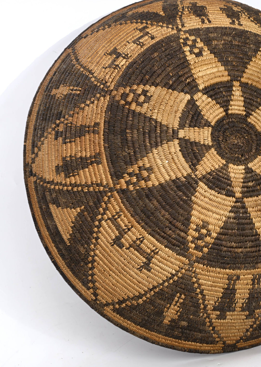 Western Apache Pictorial Coiled Tray with Eight-Point Star, Human Figures, and Dogs