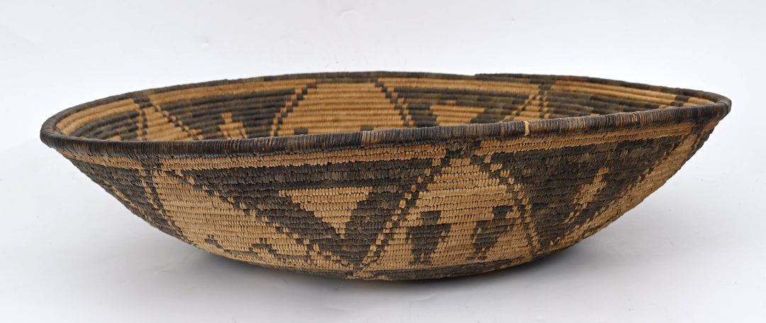 Western Apache Pictorial Coiled Tray with Eight-Point Star, Human Figures, and Dogs