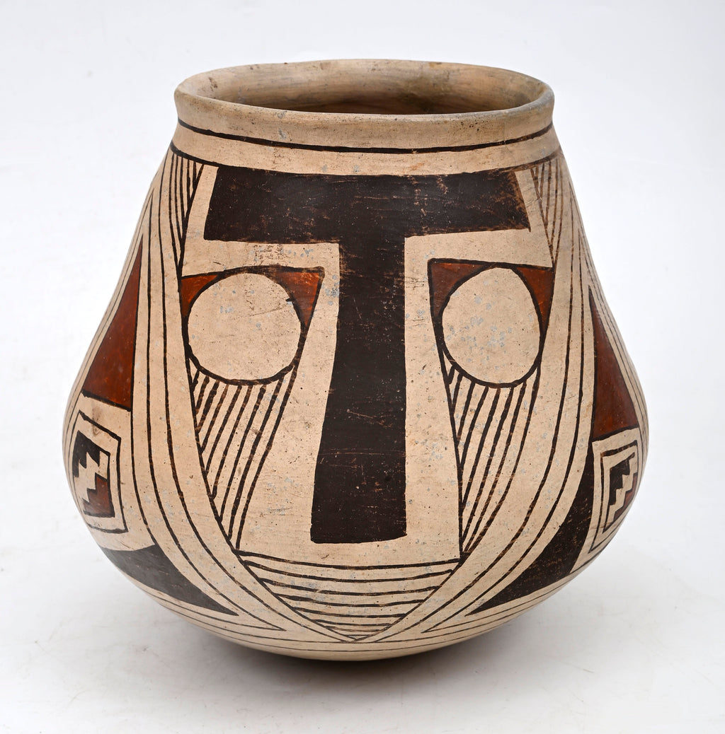 Casas Grandes Ramos Polychrome Olla