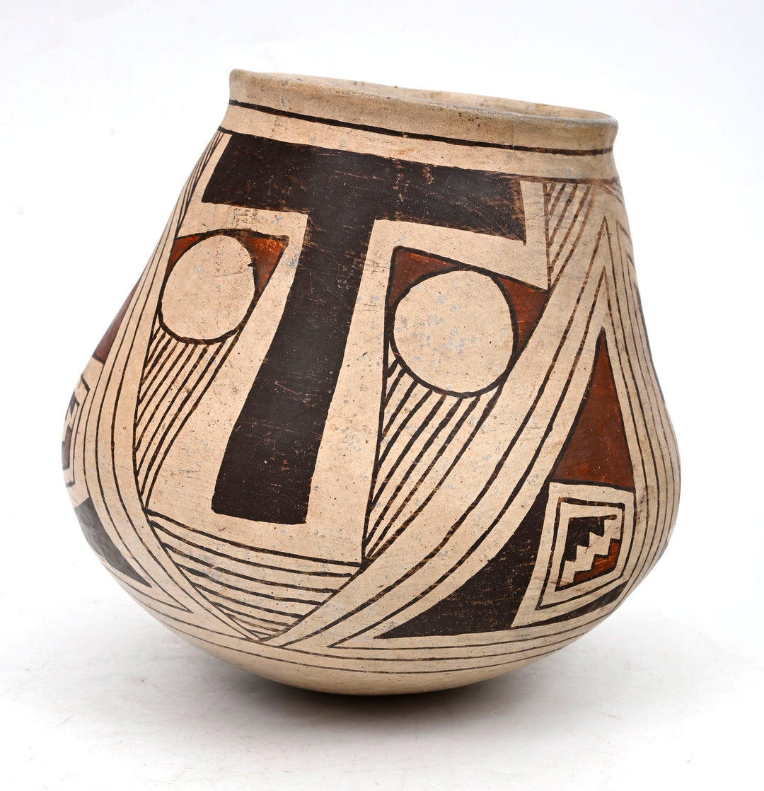 Casas Grandes Ramos Polychrome Olla