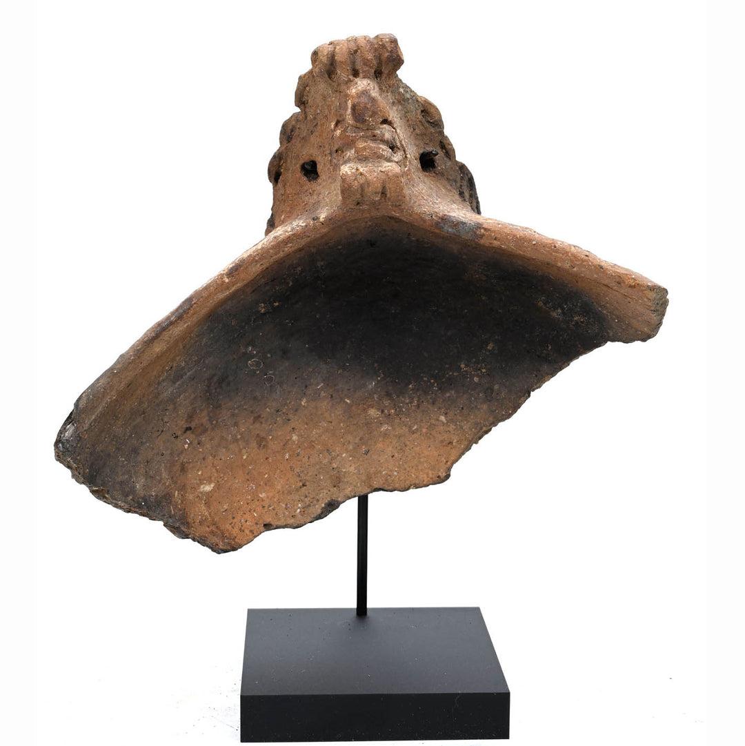 Taíno Pottery Vessel Fragment with Modelled Effigy Head