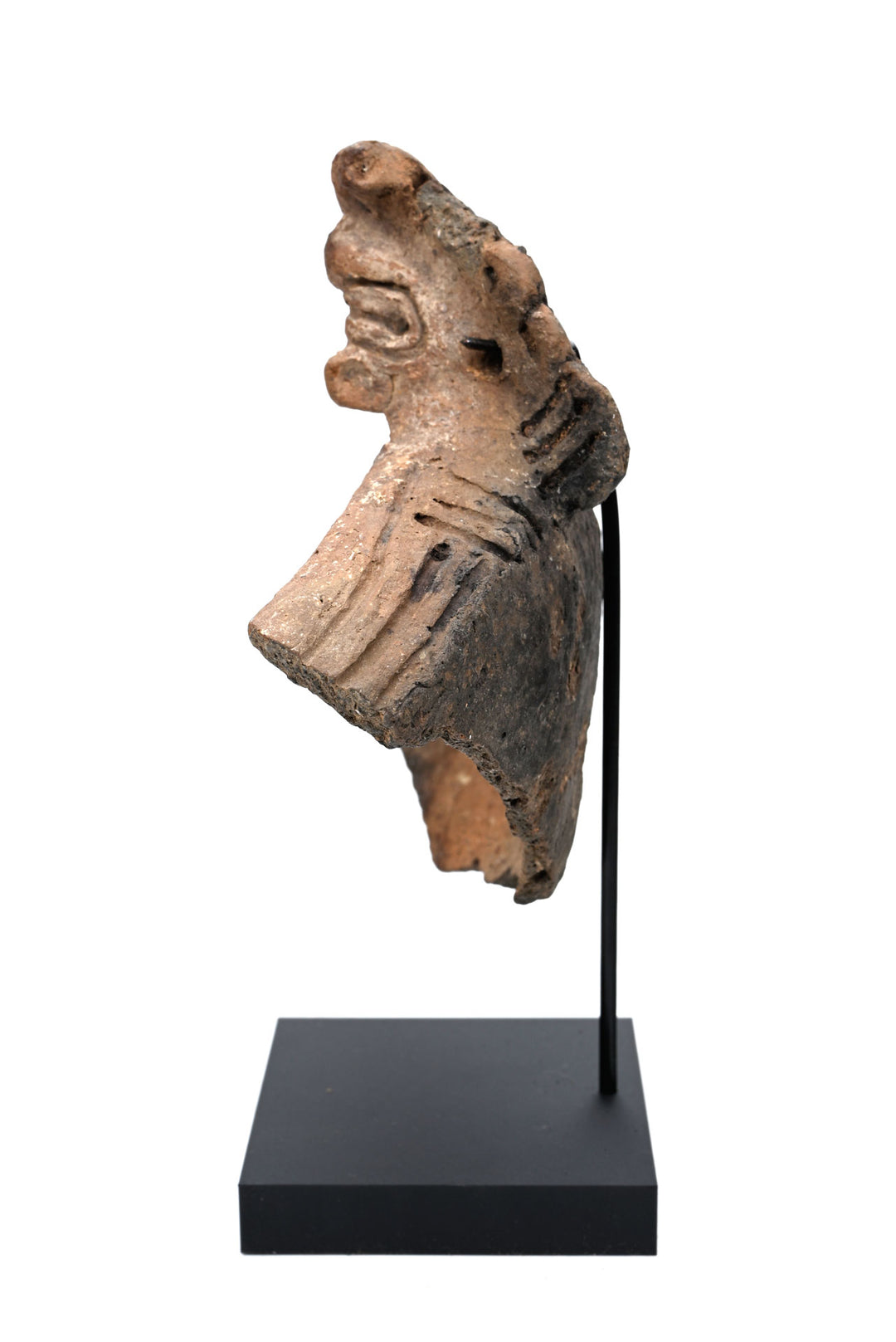 Taíno Pottery Vessel Fragment with Modelled Effigy Head