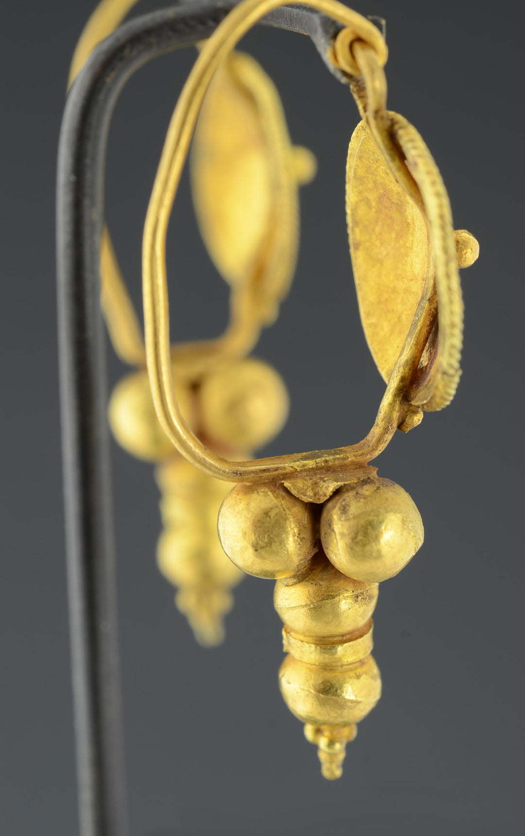 Roman Pair of Gold Earrings