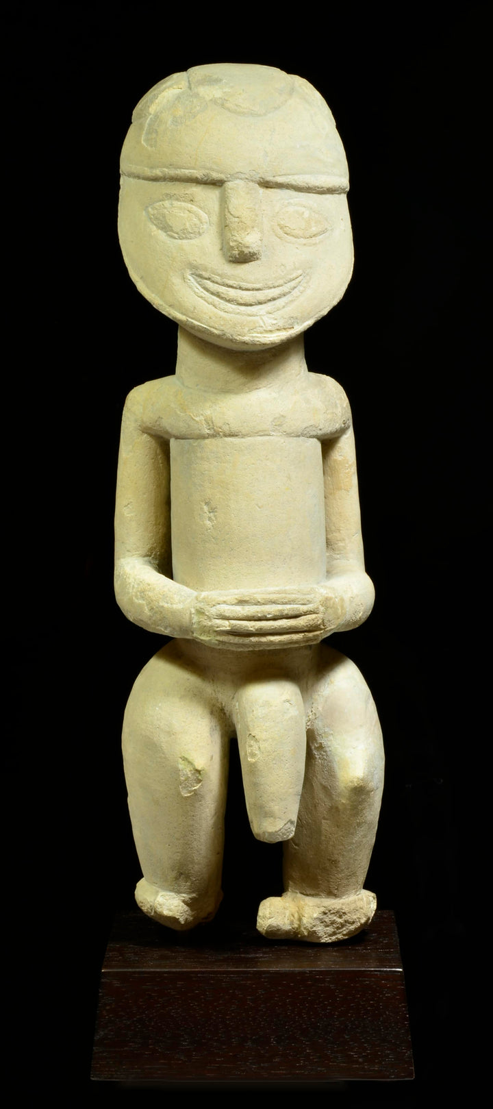 New Ireland Kulap Chalk Ancestor Figure