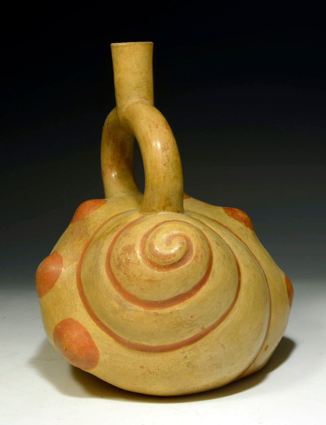 Moche Pottery Sea Shell Stirrup Vessel