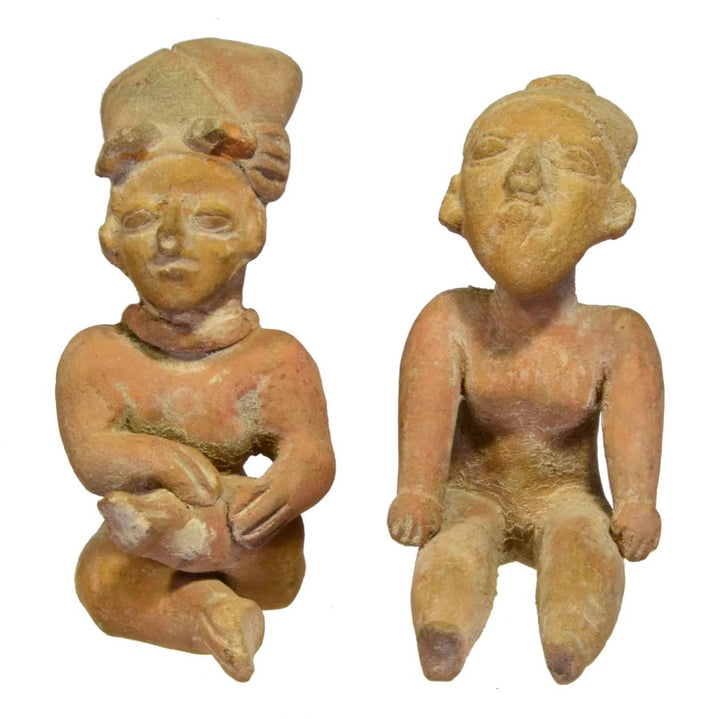 Jamacoaque Manabi Polychrome Pottery Pair Figures