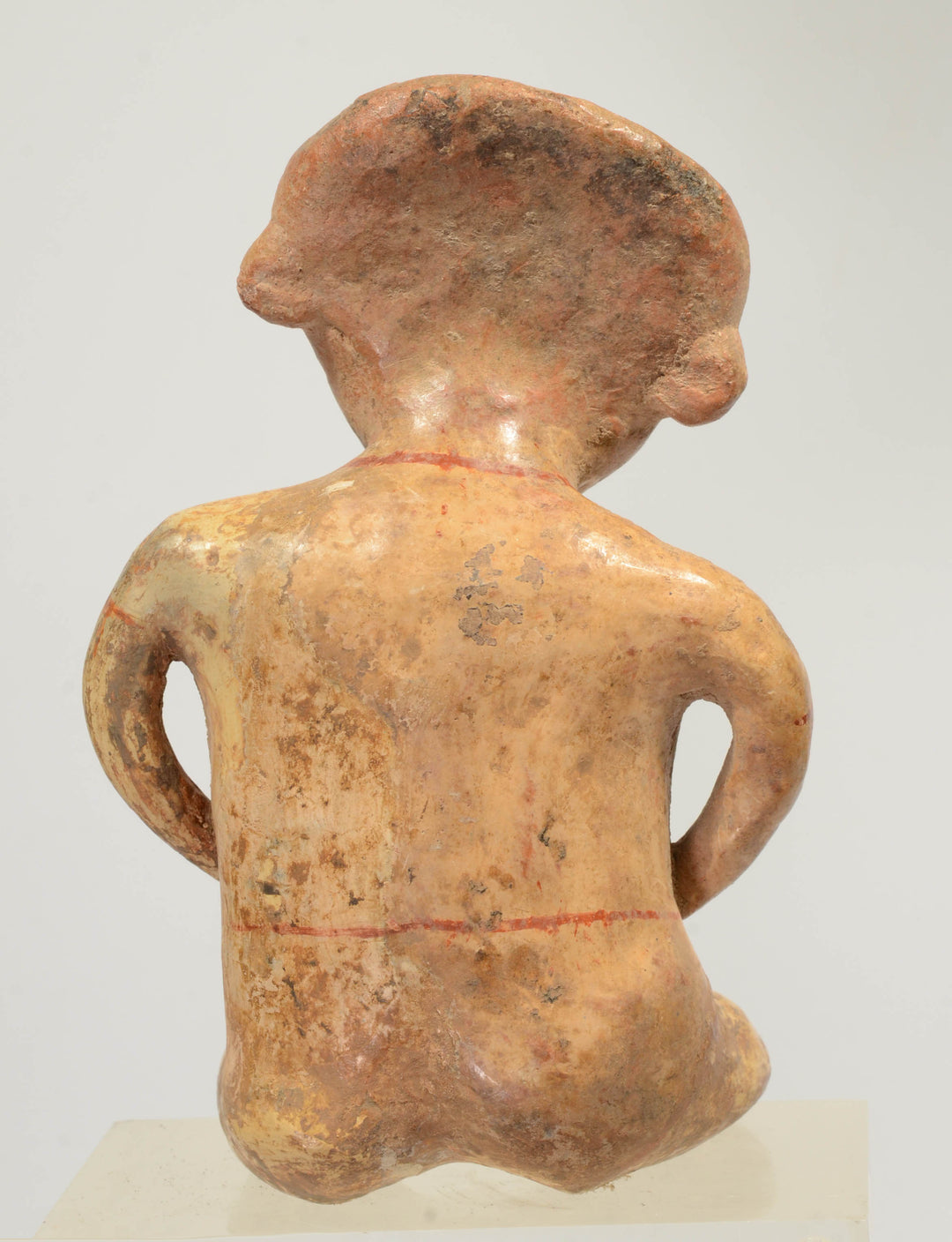 Chinesco Type C Seated Female Figure