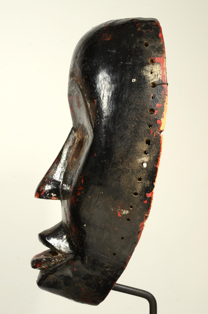 Classic Dan Poro Society Wood Initiation Mask