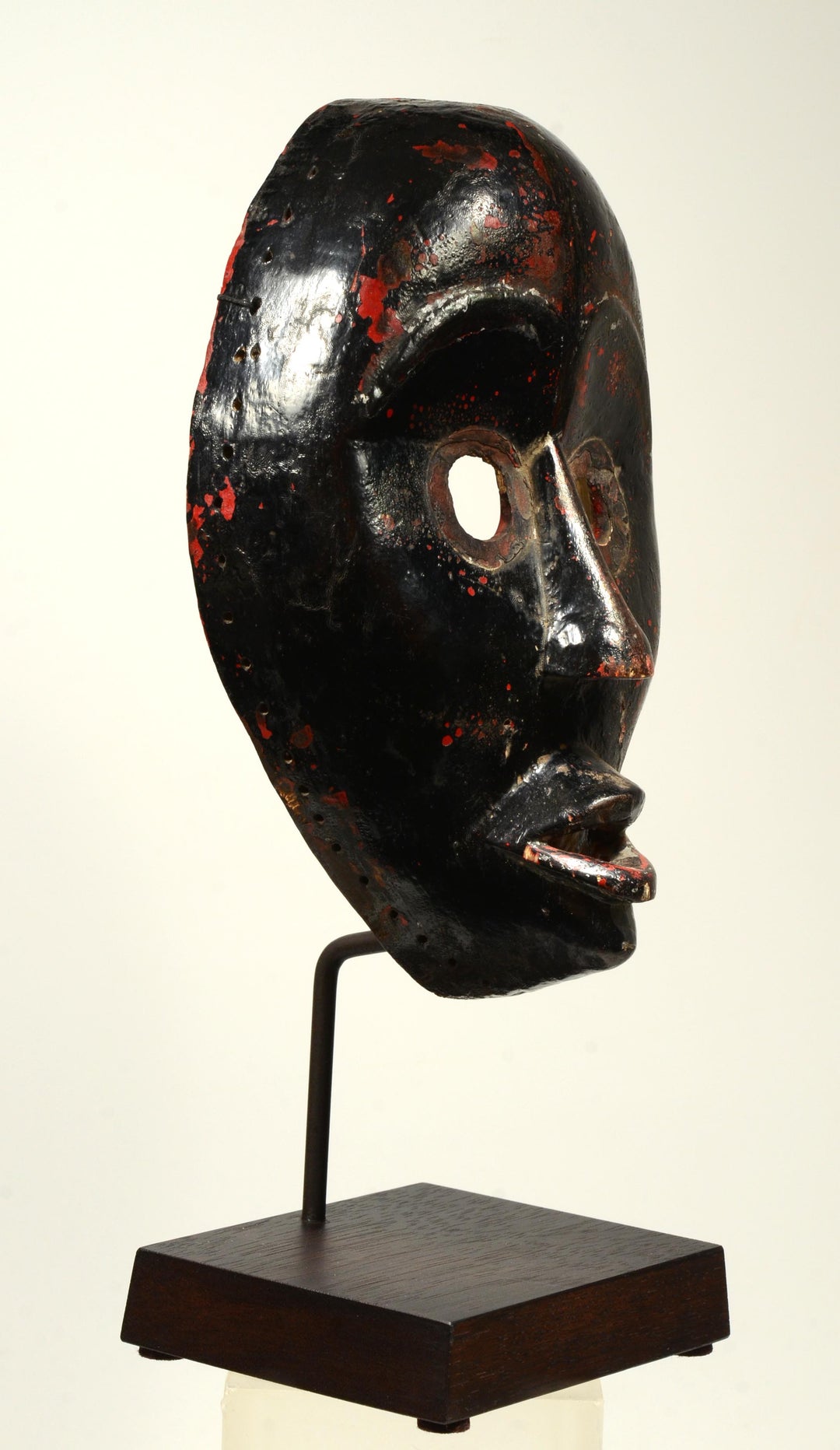 Classic Dan Poro Society Wood Initiation Mask