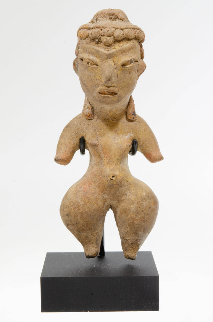 Tlatilco Standing Pottery “Pretty Lady” D1 Type Female