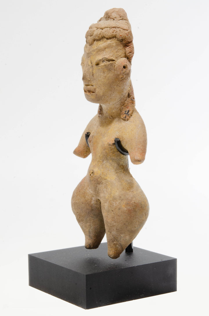 Tlatilco Standing Pottery “Pretty Lady” D1 Type Female