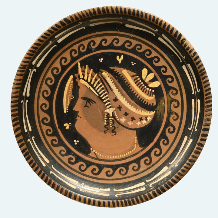 Apulian Red Figure Plate with Lady of Fashion