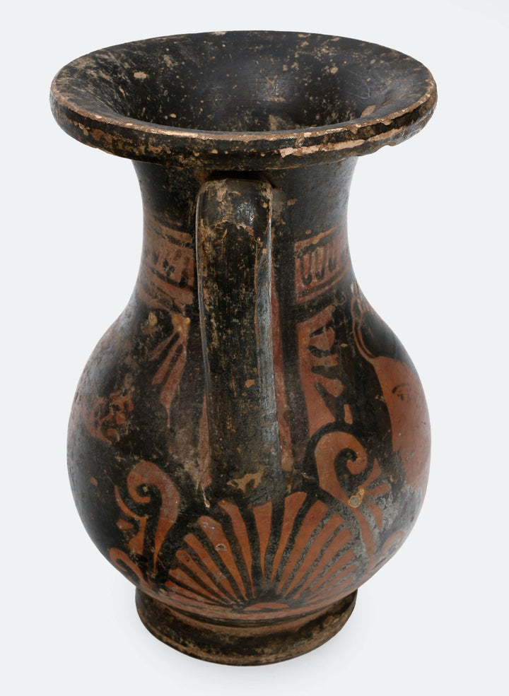 Apulian Red-Figure Pelike