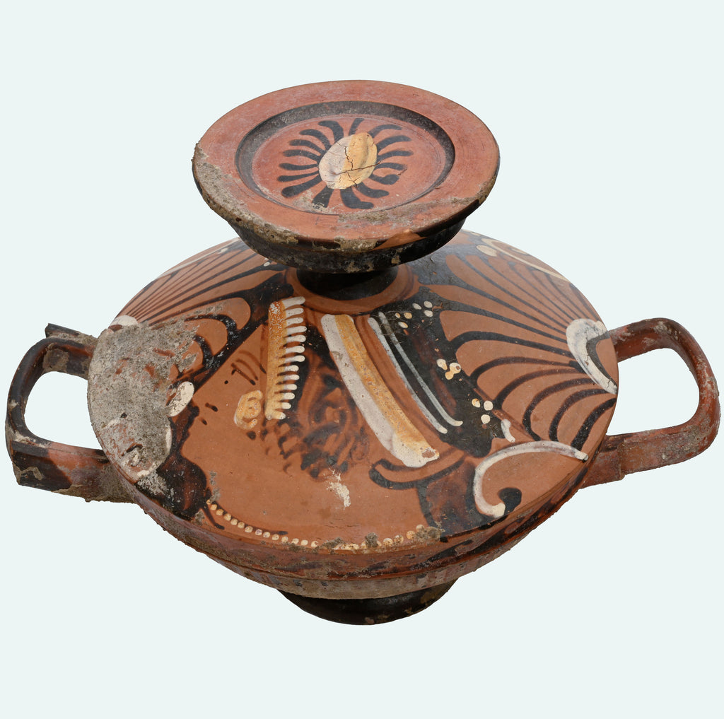 Apulian Red Figure Covered Lekanis