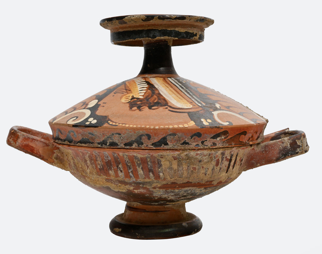 Apulian Red Figure Covered Lekanis