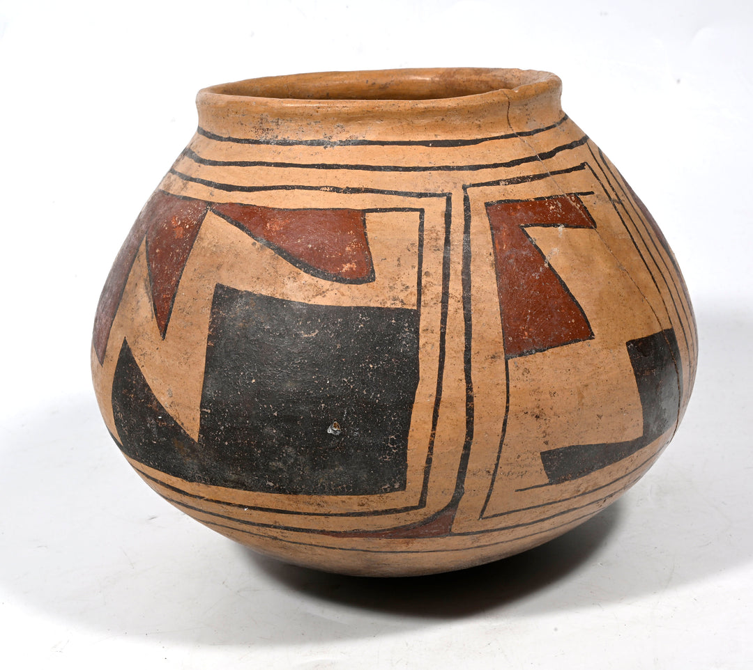 Casas Grandes Ramos Polychrome Olla