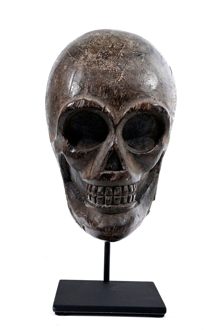 Philippine Taka Papier-Mâché Skull Mold