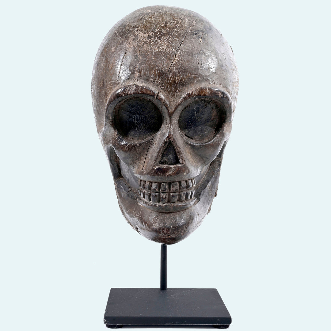 Philippine Taka Papier-Mâché Skull Mold