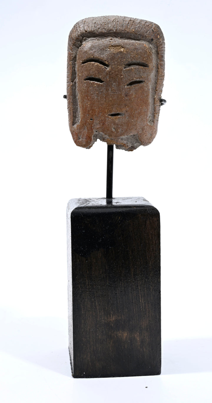 Valdivian Terracotta Female ‘Venus’ Head