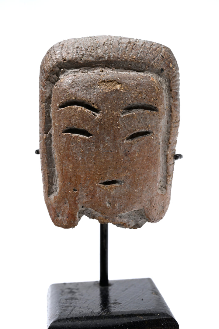 Valdivian Terracotta Head of ‘Venus’