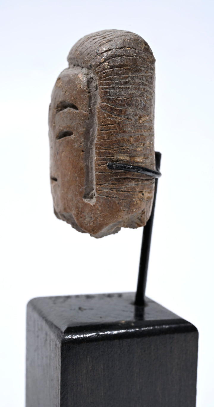 Valdivian Terracotta Female ‘Venus’ Head
