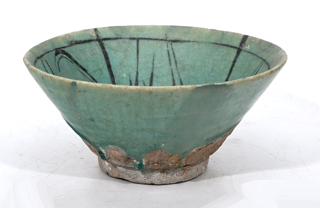 Kashan Turquoise-Glazed Bowl with Black Decoration