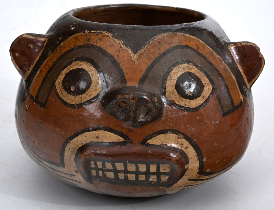 Nazca polychrome feline effigy bowl, side view, Kemper Collection Peru